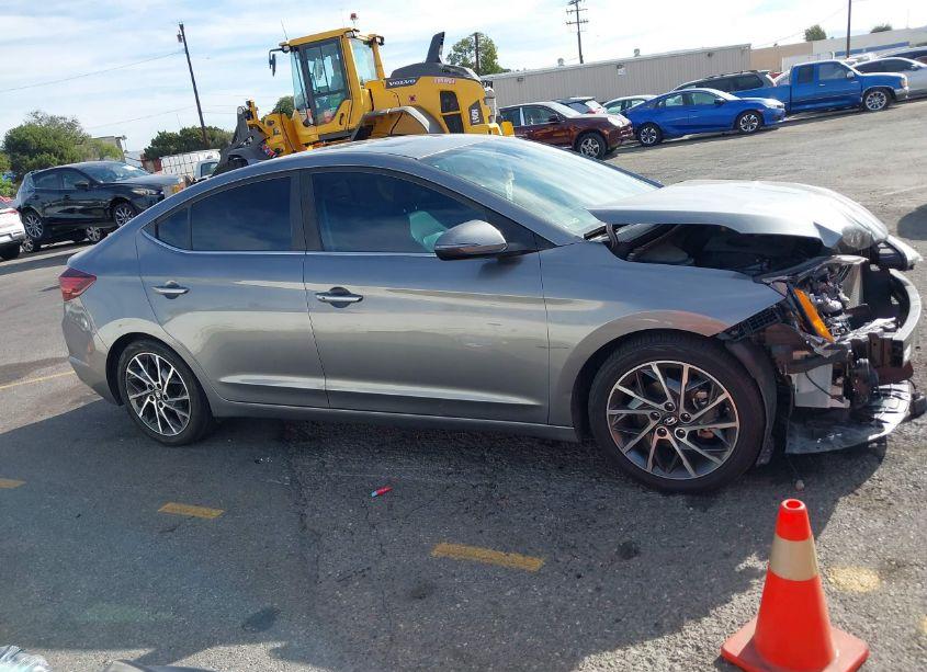 Photo 14 of 2019 Hyundai Elantra LIMITED (VIN 5NPD84LF9KH432013)