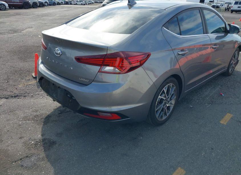 Photo 4 of 2019 Hyundai Elantra LIMITED (VIN 5NPD84LF9KH432013)