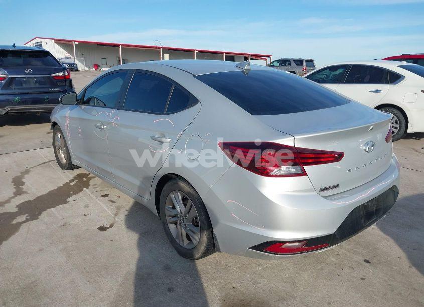 Photo 3 of 2019 Hyundai Elantra SEL (VIN 5NPD84LF9KH479283)