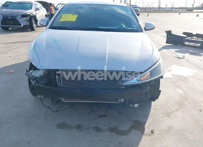 Photo 6 of 2019 Hyundai Elantra SEL (VIN 5NPD84LF9KH479283)