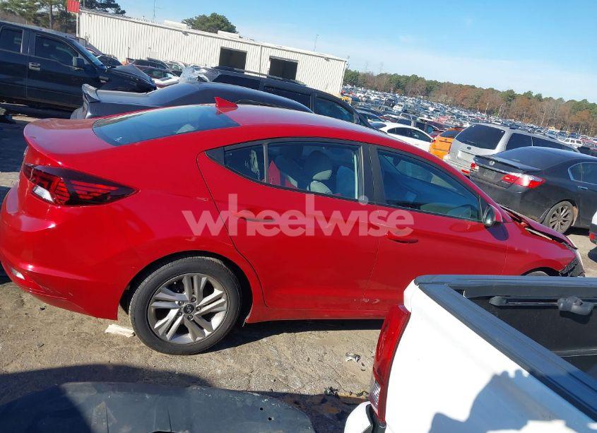 Photo 13 of 2019 Hyundai Elantra SEL (VIN 5NPD84LF9KH484791)