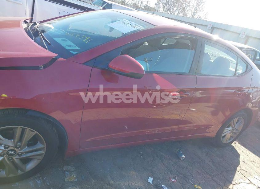 Photo 14 of 2019 Hyundai Elantra SEL (VIN 5NPD84LF9KH484791)