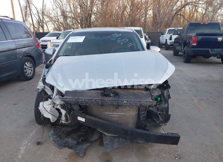 Photo 13 of 2020 Hyundai Elantra VALUE EDITION (VIN 5NPD84LF9LH505432)