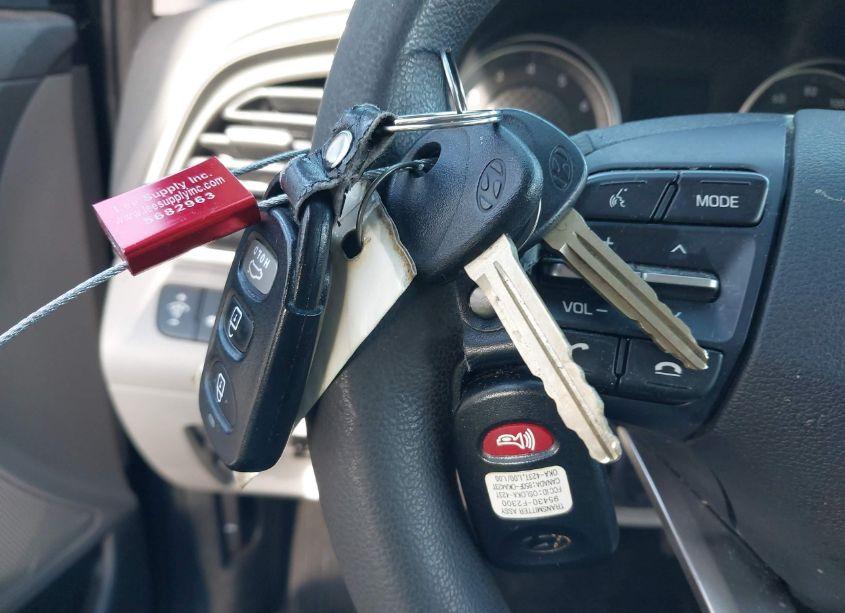 Photo 11 of 2020 Hyundai Elantra SEL (VIN 5NPD84LF9LH519900)