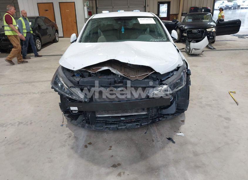 Photo 6 of 2020 Hyundai Elantra SEL (VIN 5NPD84LF9LH538575)
