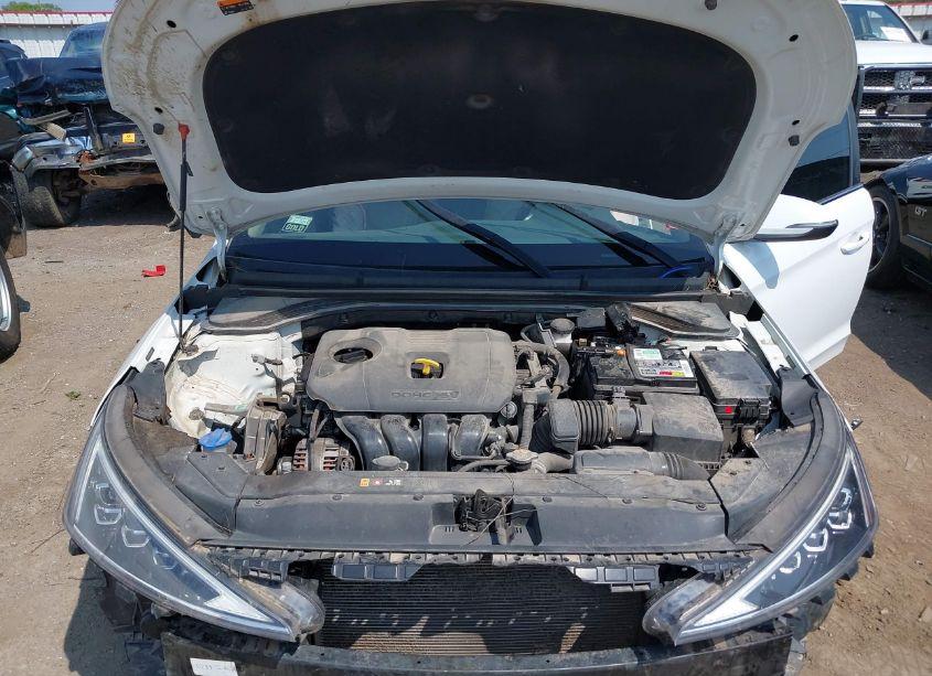 Photo 10 of 2020 Hyundai Elantra LIMITED (VIN 5NPD84LF9LH547275)