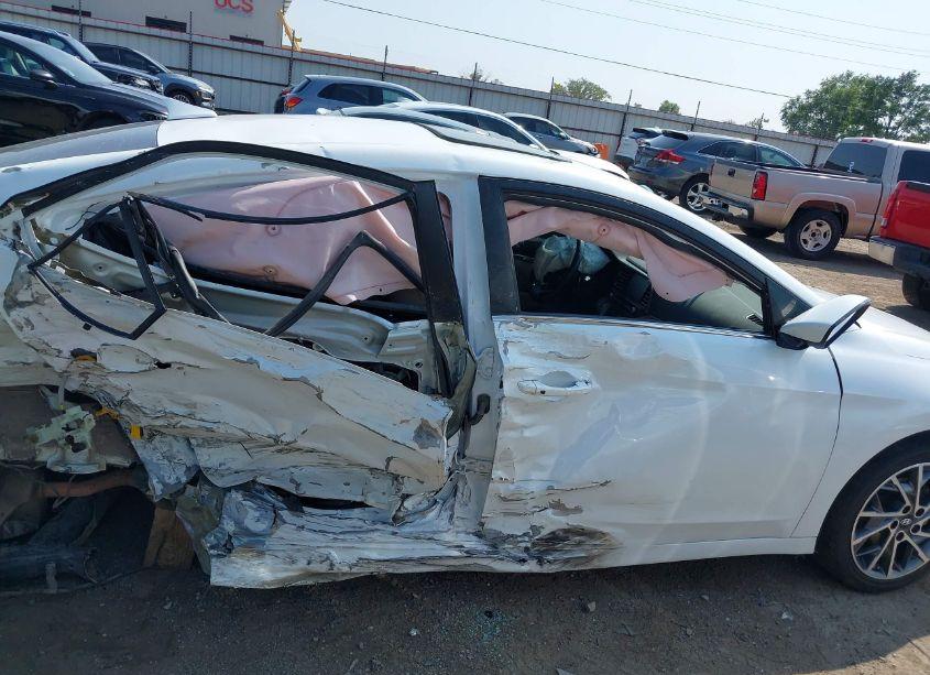 Photo 14 of 2020 Hyundai Elantra LIMITED (VIN 5NPD84LF9LH547275)