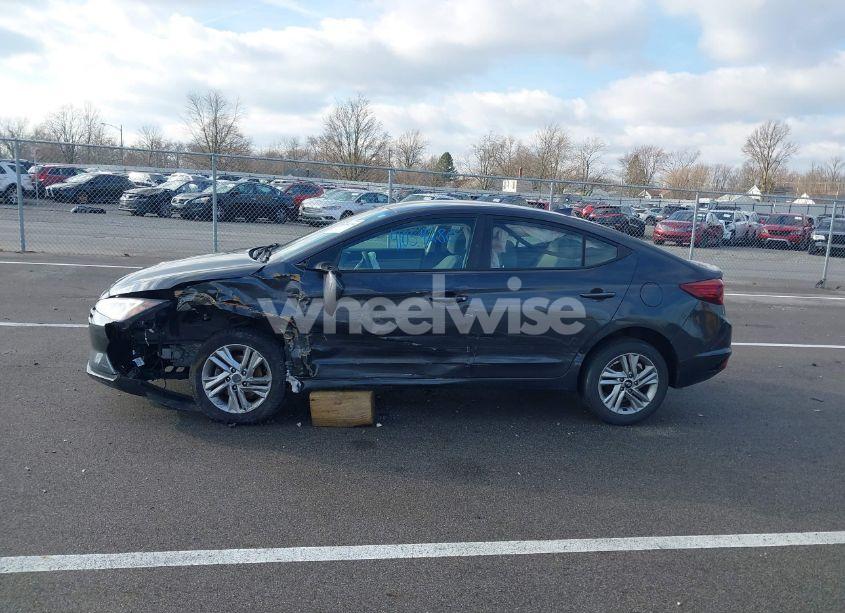 Photo 15 of 2020 Hyundai Elantra SEL (VIN 5NPD84LF9LH552184)