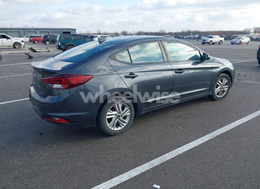 Photo 4 of 2020 Hyundai Elantra SEL (VIN 5NPD84LF9LH552184)