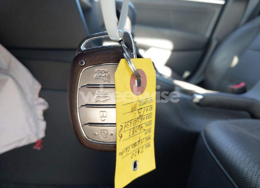 Photo 11 of 2020 Hyundai Elantra LIMITED (VIN 5NPD84LF9LH560334)