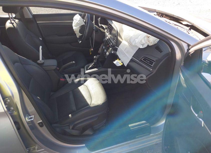 Photo 5 of 2020 Hyundai Elantra LIMITED (VIN 5NPD84LF9LH560334)