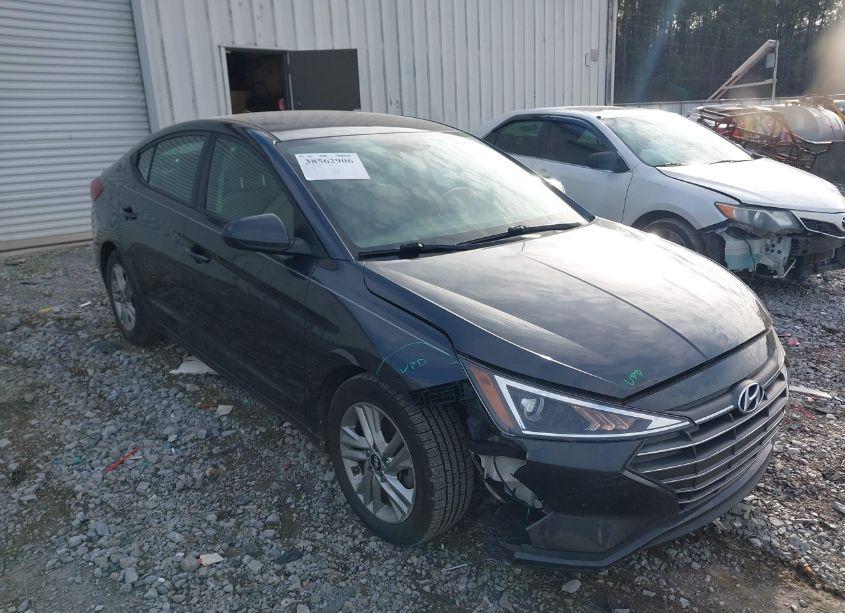 2020 Hyundai Elantra SEL (VIN 5NPD84LF9LH596959) main photo