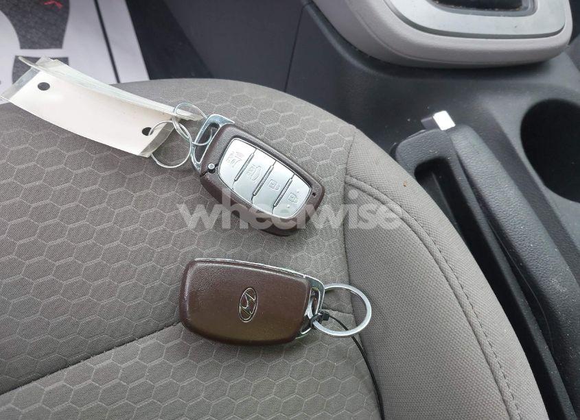 Photo 11 of 2020 Hyundai Elantra VALUE EDITION (VIN 5NPD84LF9LH597433)