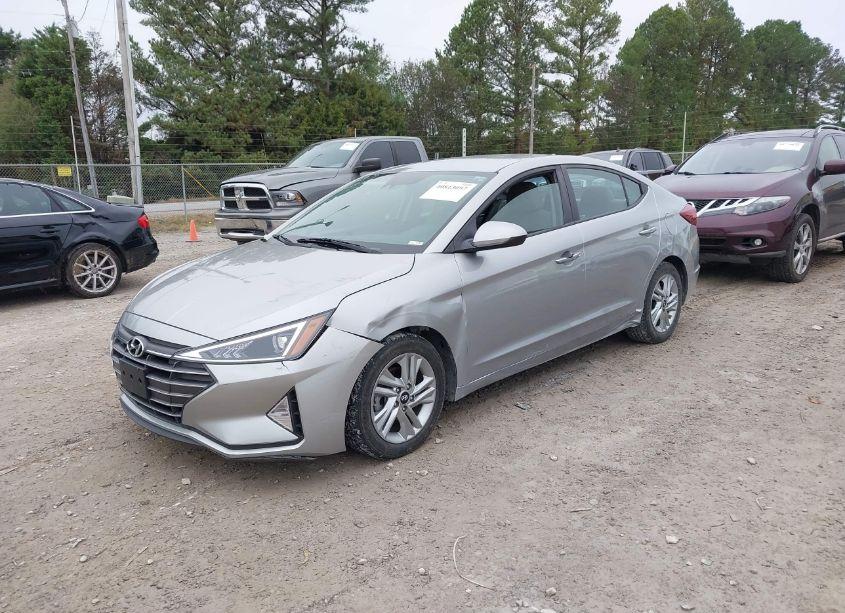 Photo 2 of 2020 Hyundai Elantra SEL (VIN 5NPD84LF9LH603215)
