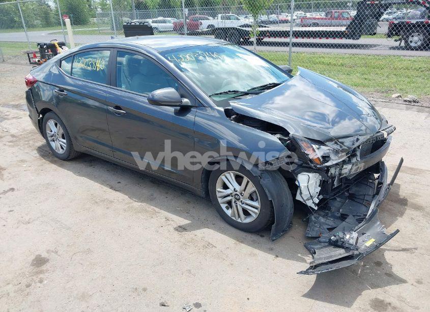 2020 Hyundai Elantra SEL (VIN 5NPD84LF9LH614568) main photo