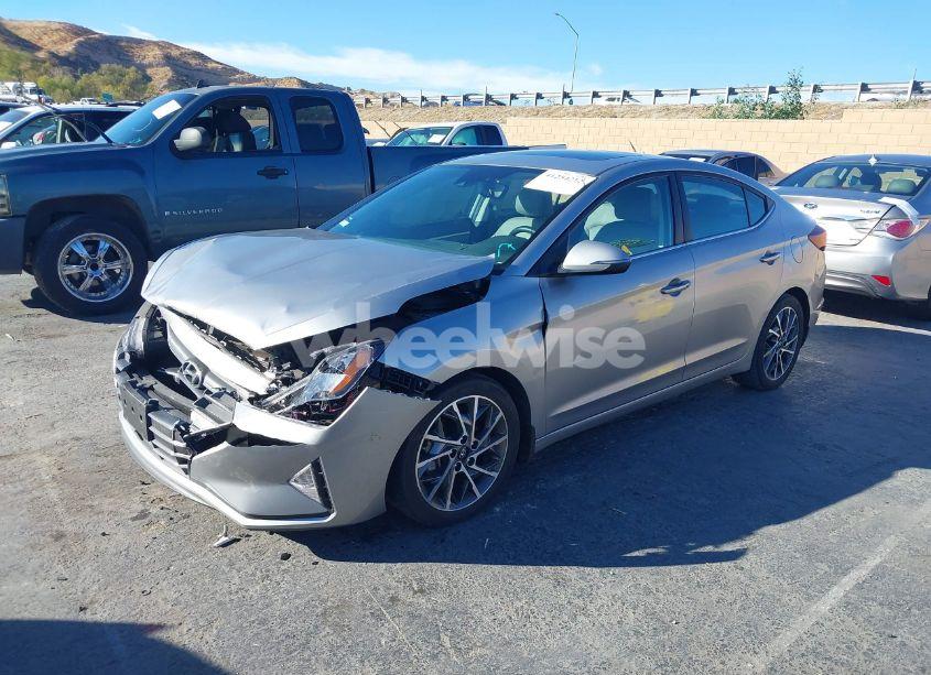 Photo 2 of 2020 Hyundai Elantra LIMITED (VIN 5NPD84LF9LH626526)