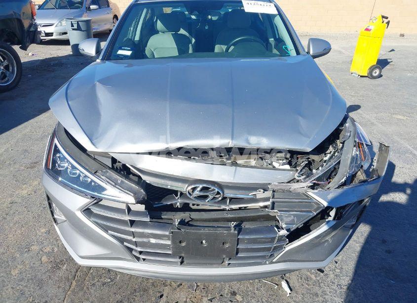 Photo 6 of 2020 Hyundai Elantra LIMITED (VIN 5NPD84LF9LH626526)