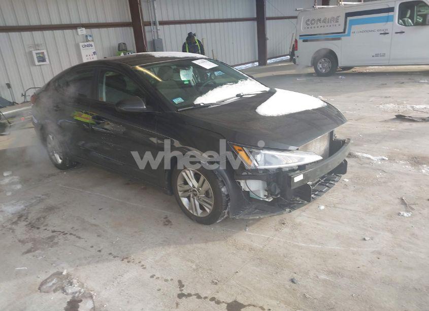 2020 Hyundai Elantra SEL (VIN 5NPD84LF9LH626641) main photo