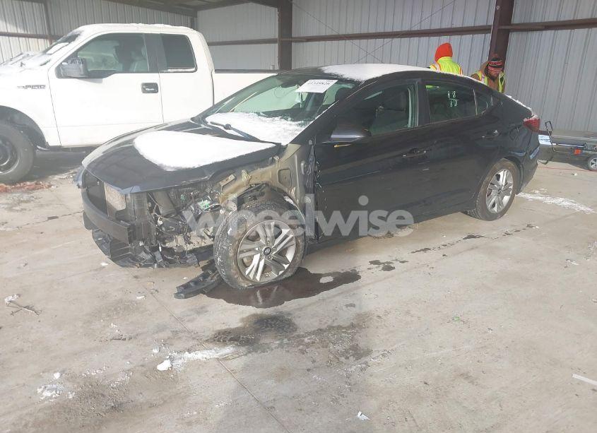 Photo 2 of 2020 Hyundai Elantra SEL (VIN 5NPD84LF9LH626641)