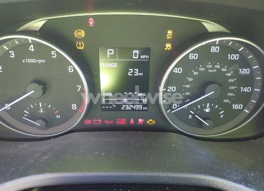 Photo 7 of 2017 Hyundai Elantra SE (VIN 5NPD84LFXHH007702)