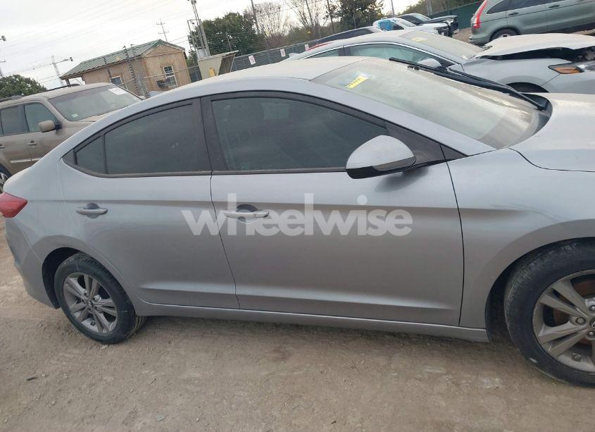 Photo 14 of 2017 Hyundai Elantra SE (VIN 5NPD84LFXHH024967)