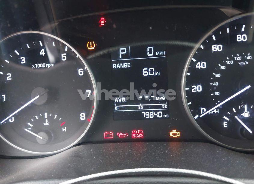 Photo 16 of 2017 Hyundai Elantra SE (VIN 5NPD84LFXHH024967)