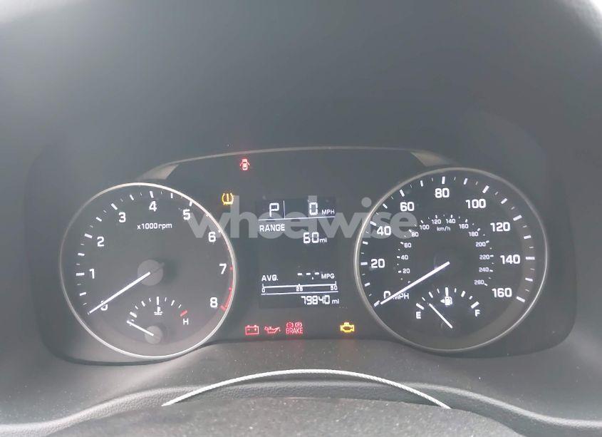 Photo 7 of 2017 Hyundai Elantra SE (VIN 5NPD84LFXHH024967)