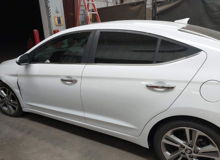 Photo 14 of 2017 Hyundai Elantra LIMITED (VIN 5NPD84LFXHH028761)