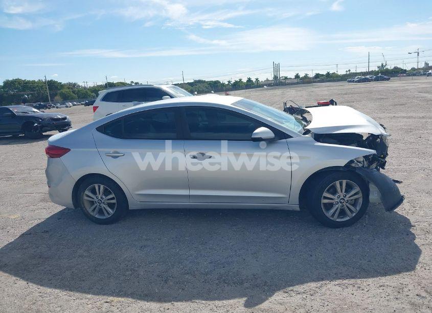Photo 14 of 2017 Hyundai Elantra SE (VIN 5NPD84LFXHH033703)