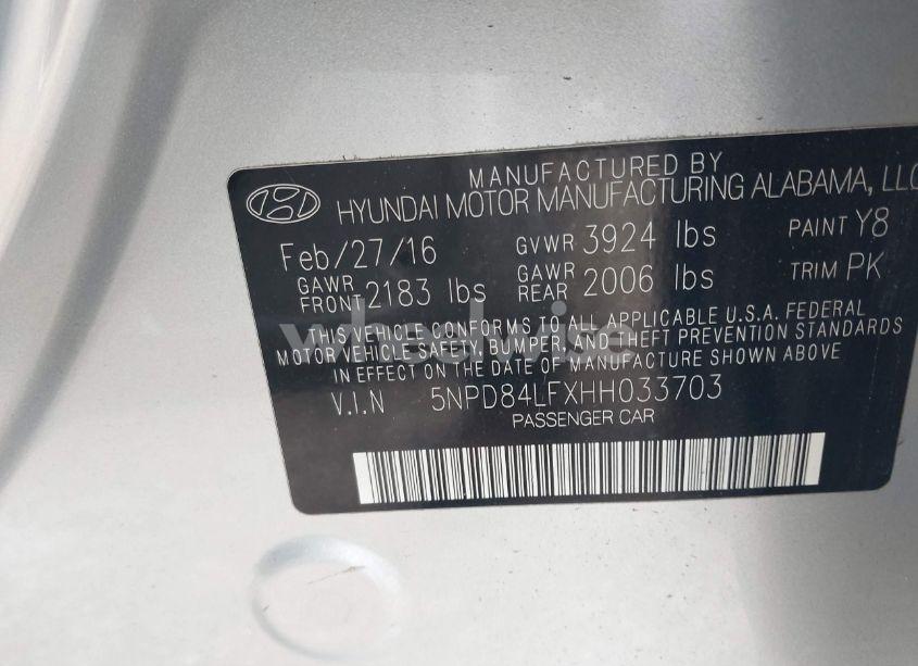 Photo 9 of 2017 Hyundai Elantra SE (VIN 5NPD84LFXHH033703)