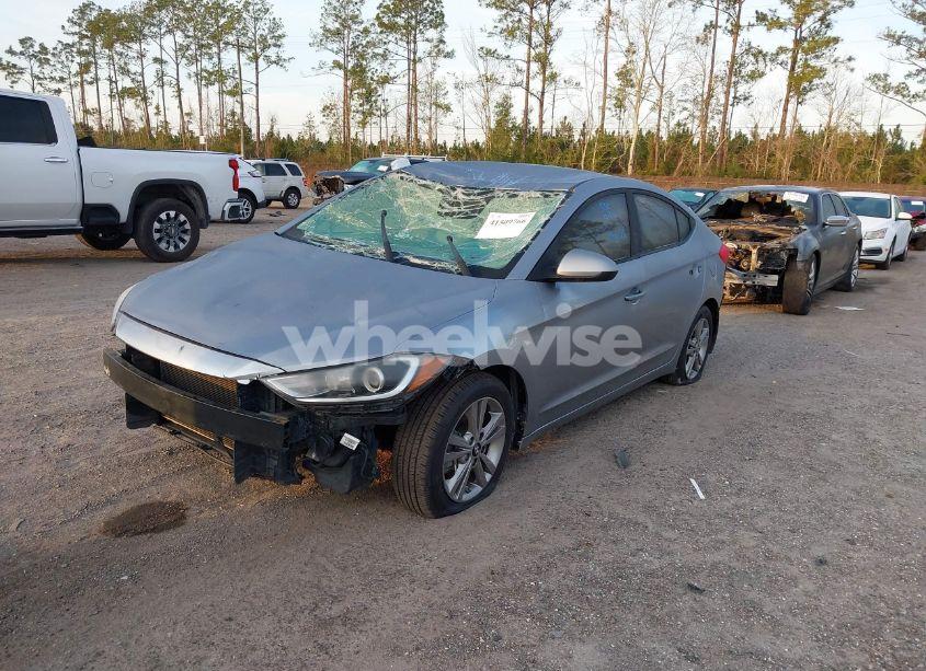 Photo 2 of 2017 Hyundai Elantra SE (VIN 5NPD84LFXHH034558)