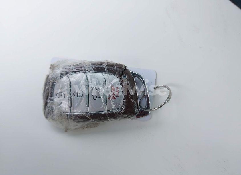 Photo 11 of 2017 Hyundai Elantra SE (VIN 5NPD84LFXHH035225)