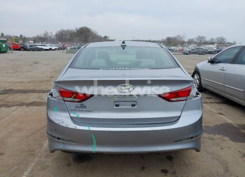 Photo 17 of 2017 Hyundai Elantra SE (VIN 5NPD84LFXHH035225)