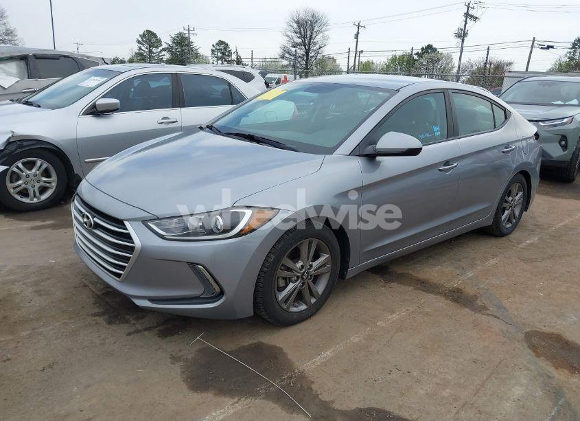 Photo 2 of 2017 Hyundai Elantra SE (VIN 5NPD84LFXHH035225)