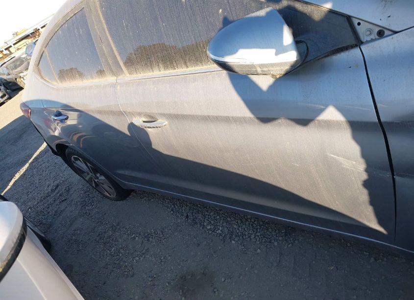 Photo 14 of 2017 Hyundai Elantra LIMITED (VIN 5NPD84LFXHH039453)