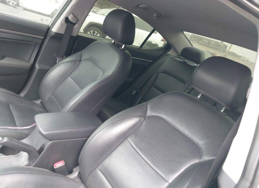 Photo 19 of 2017 Hyundai Elantra LIMITED (VIN 5NPD84LFXHH039453)