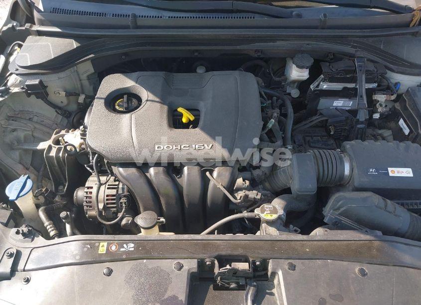 Photo 10 of 2017 Hyundai Elantra SE (VIN 5NPD84LFXHH040232)