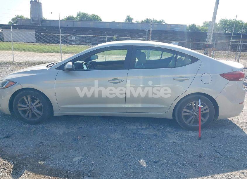 Photo 14 of 2017 Hyundai Elantra SE (VIN 5NPD84LFXHH040232)