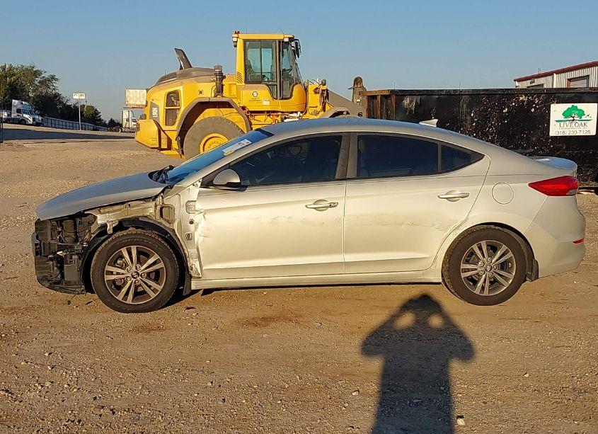 Photo 15 of 2017 Hyundai Elantra SE/VALUE/LIMITED (VIN 5NPD84LFXHH041350)