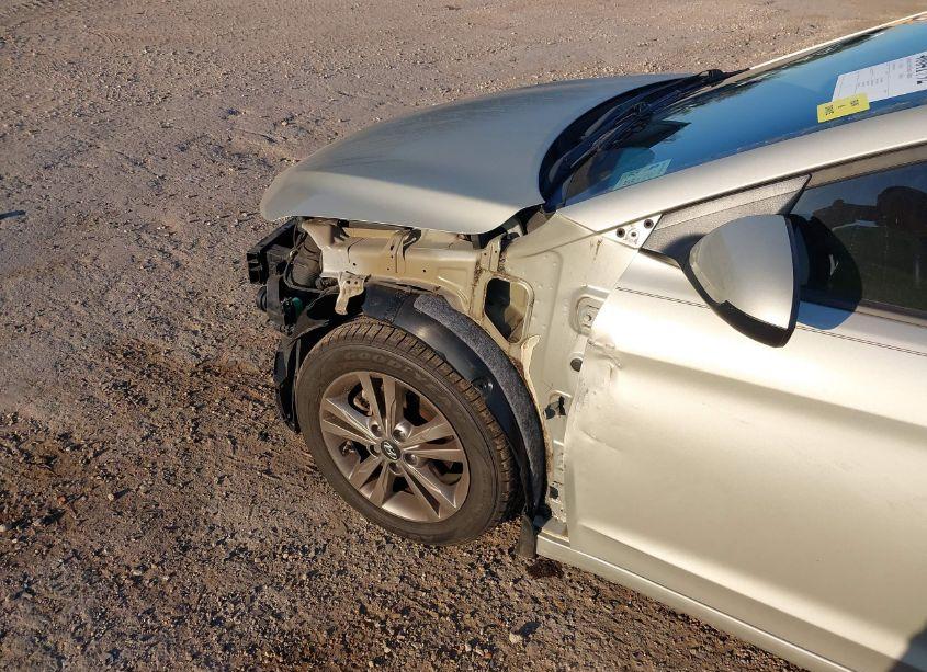 Photo 19 of 2017 Hyundai Elantra SE/VALUE/LIMITED (VIN 5NPD84LFXHH041350)