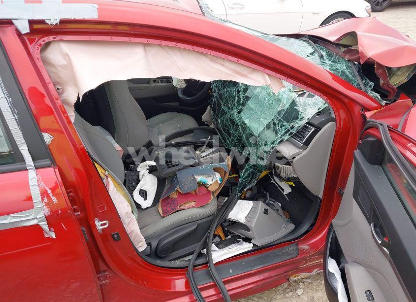 Photo 5 of 2017 Hyundai Elantra SE (VIN 5NPD84LFXHH052736)