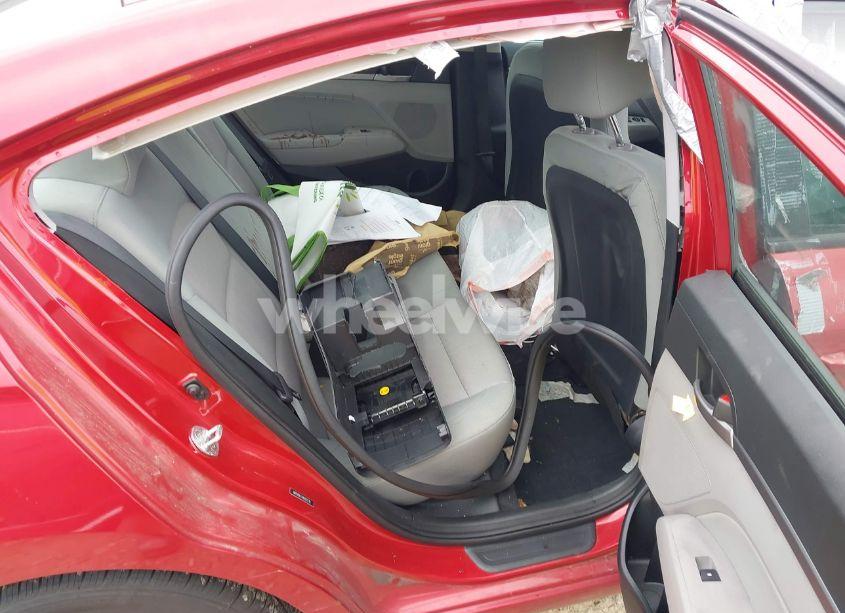 Photo 8 of 2017 Hyundai Elantra SE (VIN 5NPD84LFXHH052736)