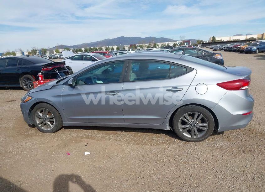 Photo 14 of 2017 Hyundai Elantra SE (VIN 5NPD84LFXHH054079)