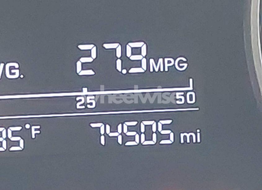 Photo 15 of 2017 Hyundai Elantra SE (VIN 5NPD84LFXHH054079)