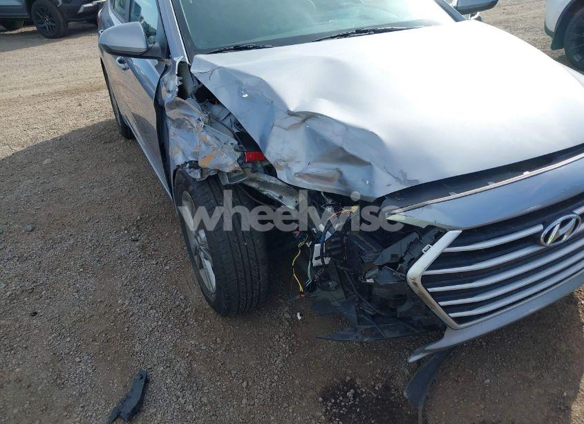 Photo 6 of 2017 Hyundai Elantra SE (VIN 5NPD84LFXHH054079)