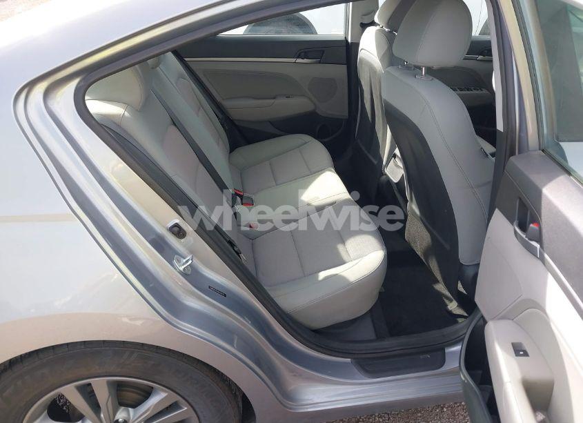 Photo 8 of 2017 Hyundai Elantra SE (VIN 5NPD84LFXHH054079)