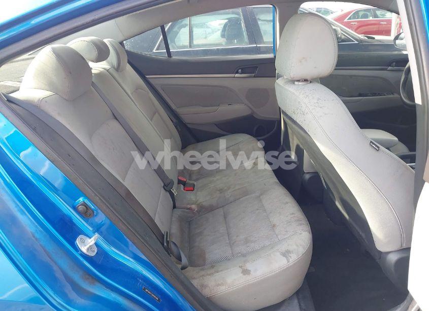 Photo 8 of 2017 Hyundai Elantra SE (VIN 5NPD84LFXHH065986)