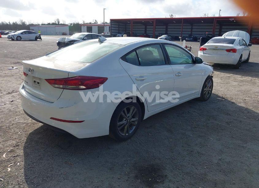 Photo 4 of 2017 Hyundai Elantra SE (VIN 5NPD84LFXHH076728)