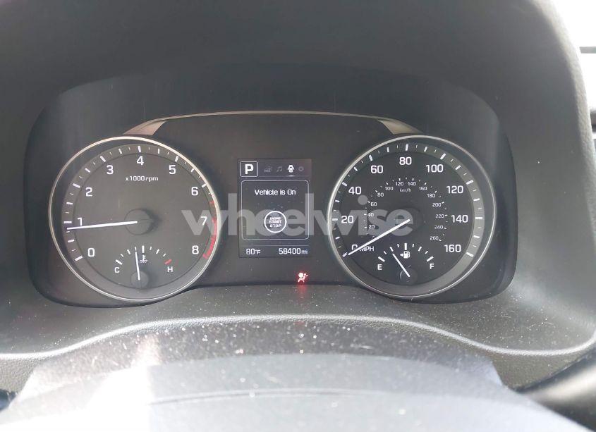 Photo 7 of 2017 Hyundai Elantra SE (VIN 5NPD84LFXHH076728)