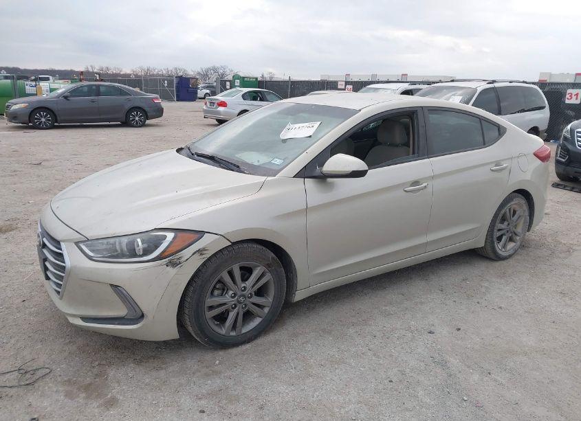 Photo 2 of 2017 Hyundai Elantra SE (VIN 5NPD84LFXHH080651)